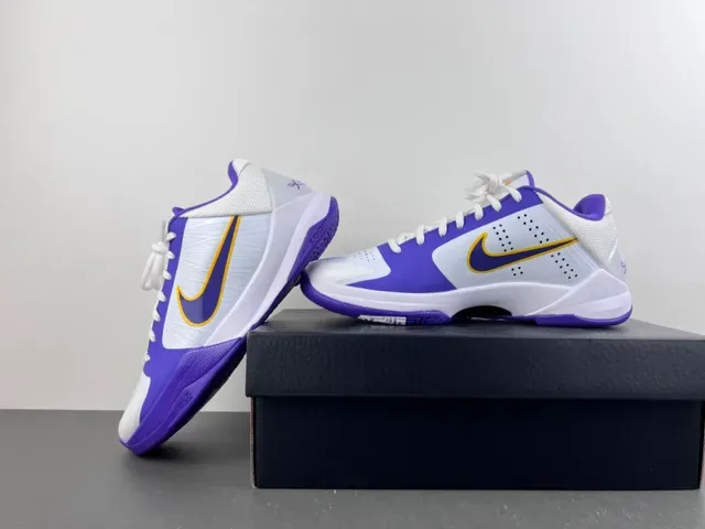 Nike Chaussures de Basketball Low Top Violet Blanc Construction Superposition Synthétique 13