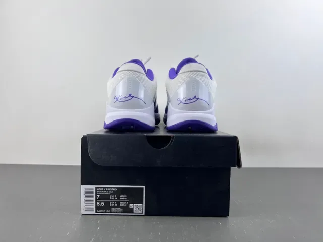 Nike Chaussures de Basketball Low Top Violet Blanc Construction Superposition Synthétique 16