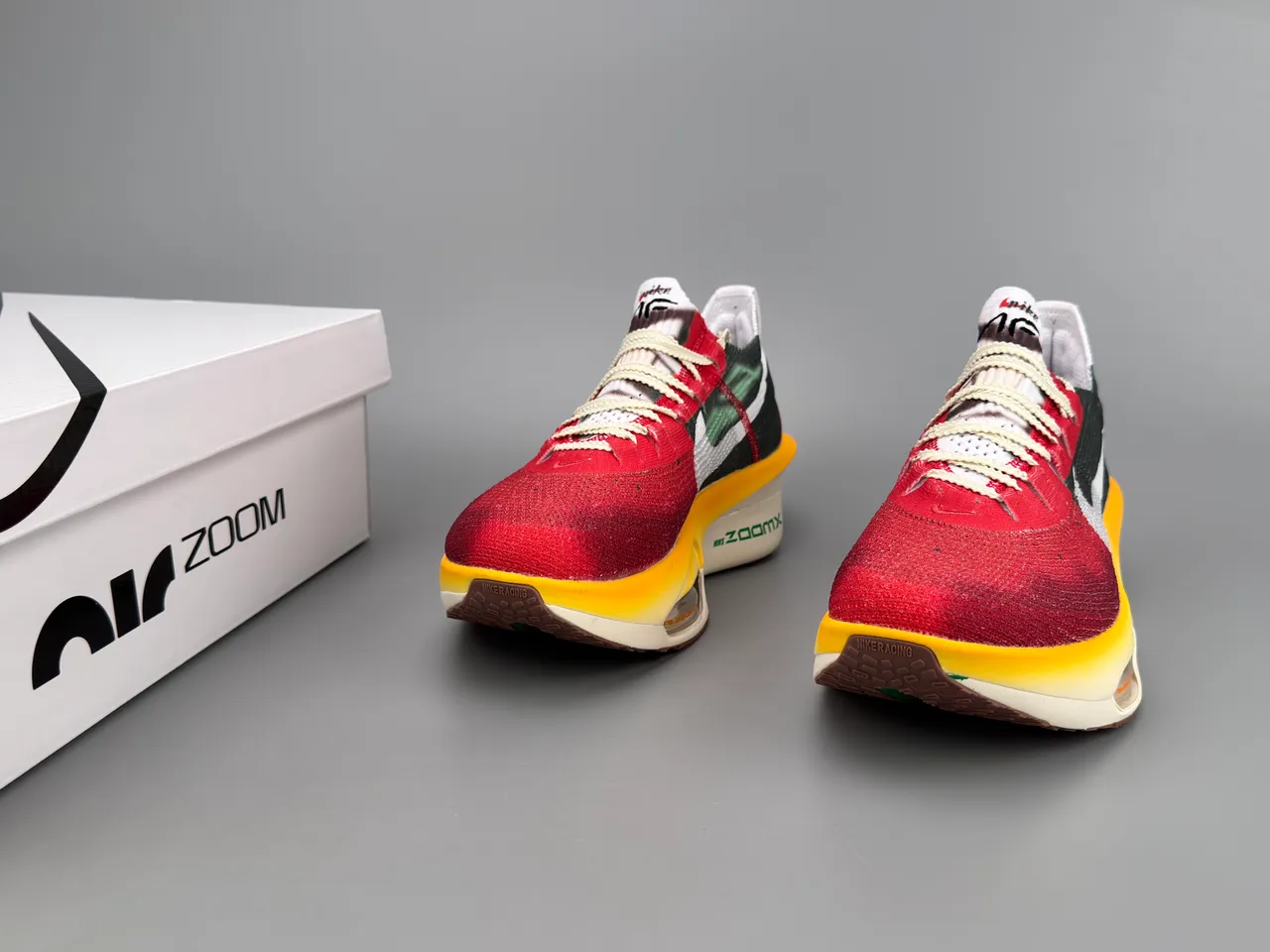 Nike Road Racing 2025-03 红黑黄跑鞋 5