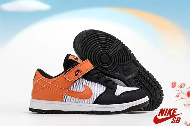 Nike SB Dunk Low Black Purple Orange Skateboard Shoes 19