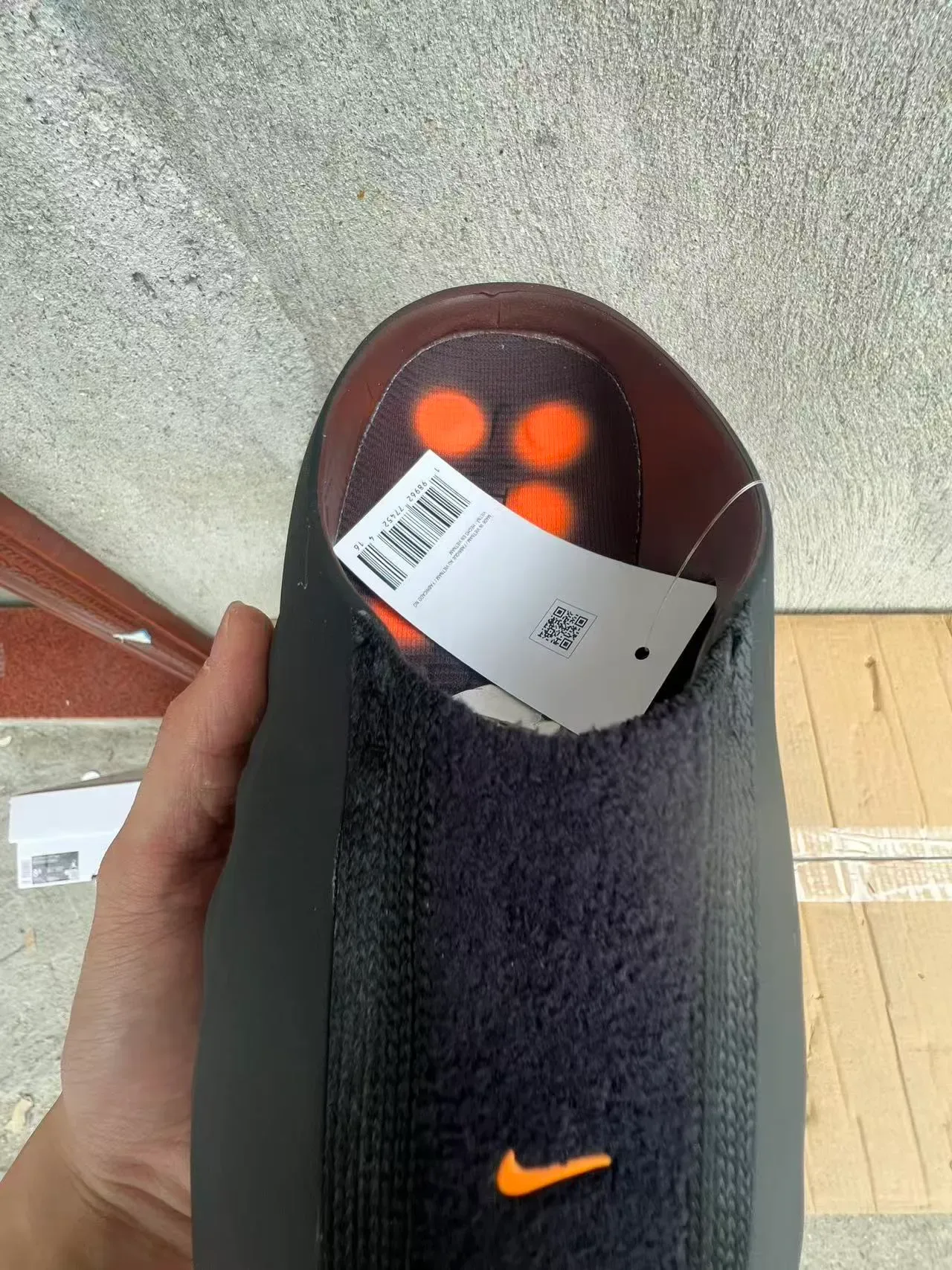 Sneakers Lifestyle Nike Slide Noir Perforé Slip-On 4
