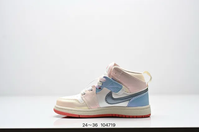 Nike White Blue High-Top Graphic-Print Basketball Shoes 15