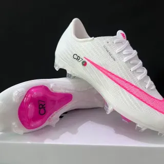 Nike Sapatos de Futebol Firm-Ground Brancos e Rosas Flyweave Upper Swoosh