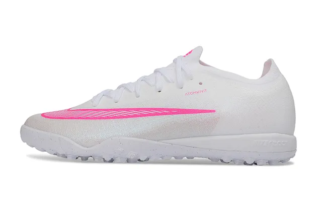 Nike White Pink Knit Upper Outsole Turf Soccer Shoes 6