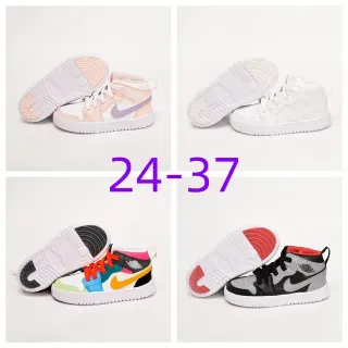 Nike أبيض وردي Low-Top High-Cut Silhouette Padded Ankle Collar Lifestyle Sneakers