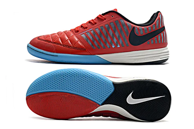 Nike सफेद गुलाबी क्विल्टेड टो बॉक्स सिंथेटिक केज इंडोर सॉकर जूते 13