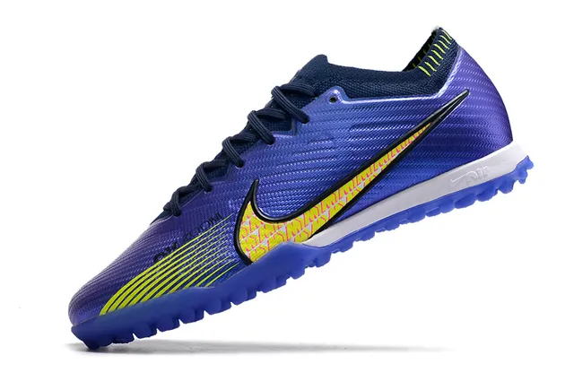 नाइक सफेद बैंगनी Flyknit ऊपरी नारंगी ज्यामितीय ओवरले टर्फ फुटबॉल जूते 16