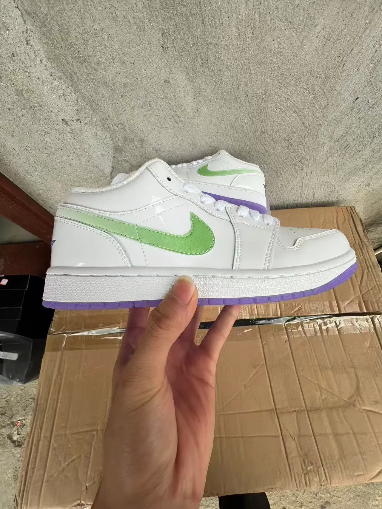 Nike Blanco Púrpura Superior Brillante Verde Claro Swoosh Lifestyle Sneakers 8