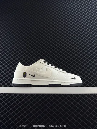 Nike x A Bathing Ape Dunk Low বেইজ কালো স্কেটবোর্ড জুতো 2