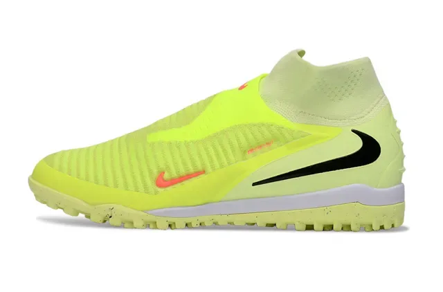 Nike أحذية كرة قدم أصفر أسود نسيج علوي ياقة سوك فيت للعشب الاصطناعي 8