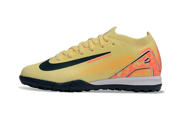 Nike zapatos de fútbol con upper de punto amarillo naranja y suela turf 6