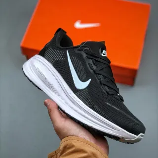 Nike ZoomX حذاء الجري أسود أبيض أزرق فاتح أحذية الجري