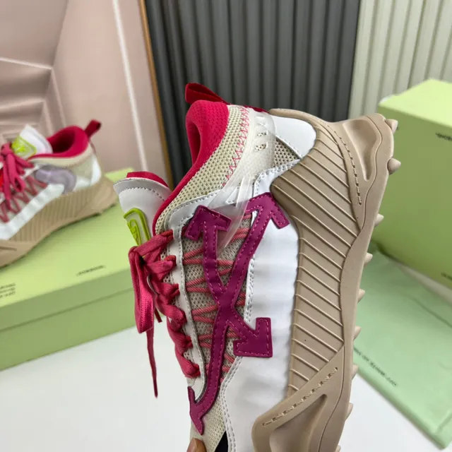 Off-White DDSY-1000 Chunky Runner 白色粉色米色 Chunky Sneakers 3