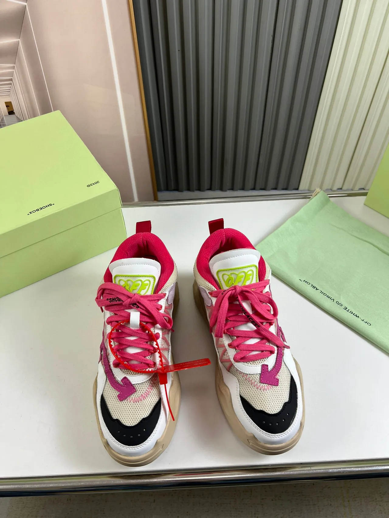 Off-White DDSY-1000 Chunky Runner 白色粉色米色 Chunky Sneakers 9