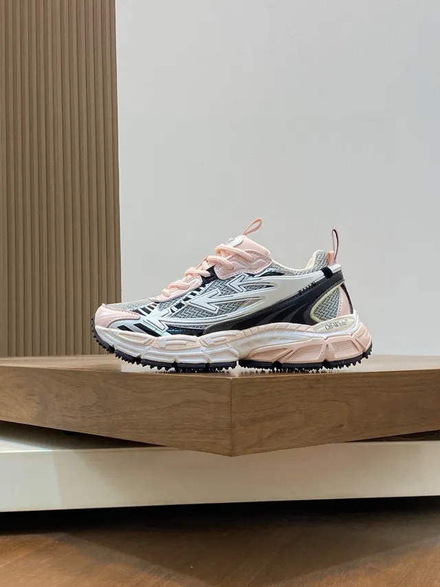 Off-White Runner Pastel Pink Chunky Sneakers 3