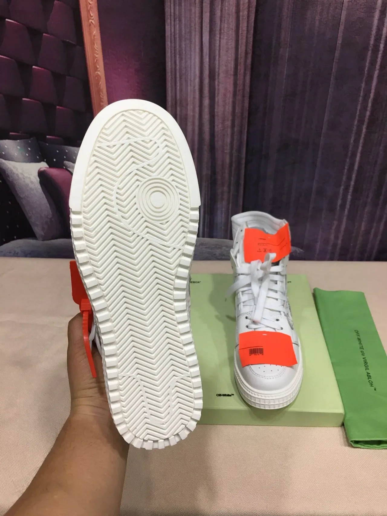 Off-White The Ten 橙色高帮工业细节生活方式运动鞋 2