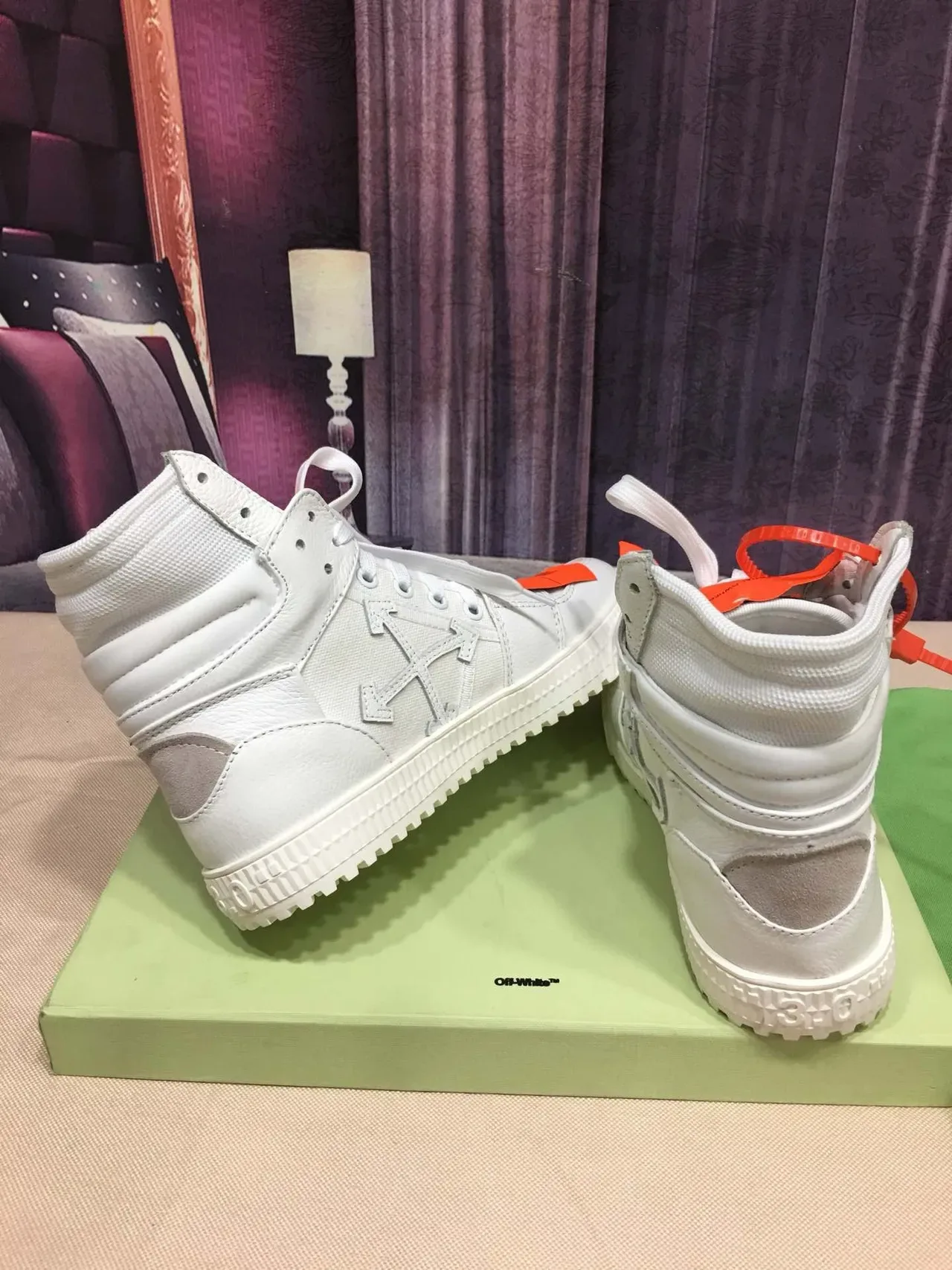 Off-White The Ten 橙色高帮工业细节生活方式运动鞋 3