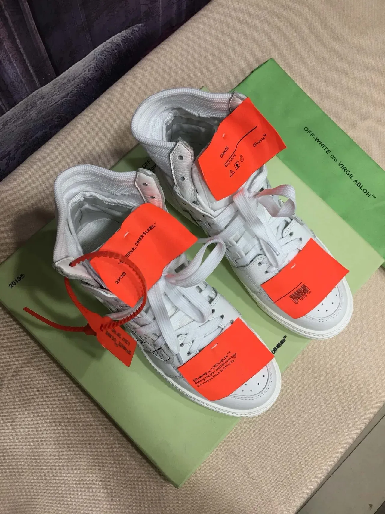Off-White The Ten 橙色高帮工业细节生活方式运动鞋 6