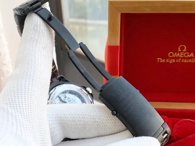 Omega Seamaster Professional وجه أسود فولاذ مقاوم للصدأ ساعة ميكانيكية 2