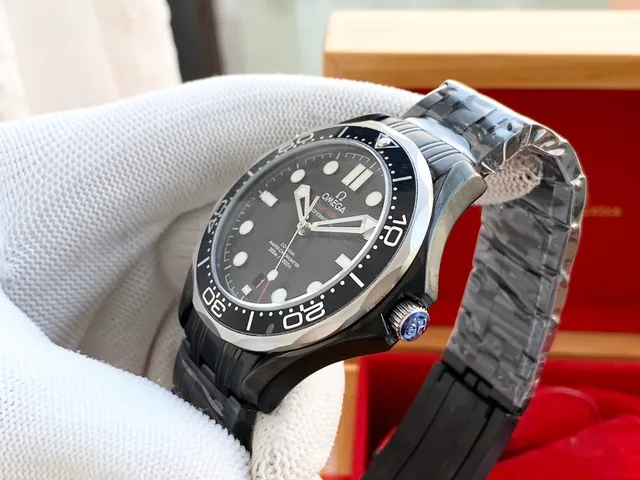 Omega Seamaster Professional وجه أسود فولاذ مقاوم للصدأ ساعة ميكانيكية 4