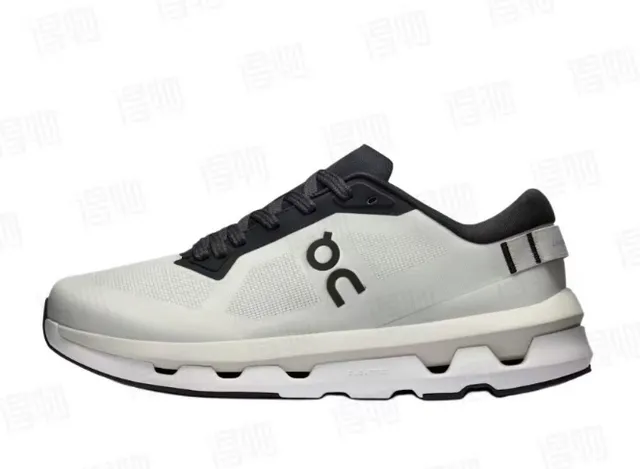 On Cloud blanc et noir empeigne en maille ingenierie sculptée CloudTec medi-soule chaussures de running 16