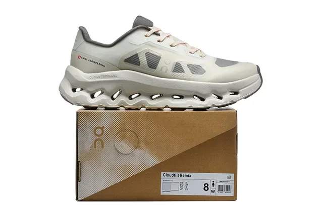 On Cloudmonster Beige Gris zapatillas 2