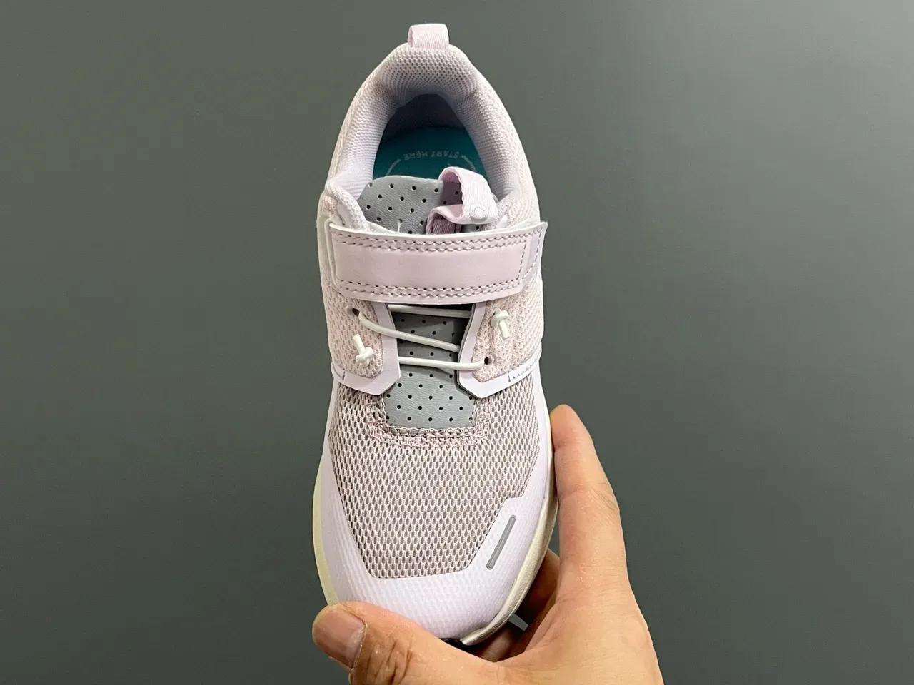 On Cloudmonster Green White Laceless Velcro Strap Breathable Mesh Upper Lifestyle Sneakers 19