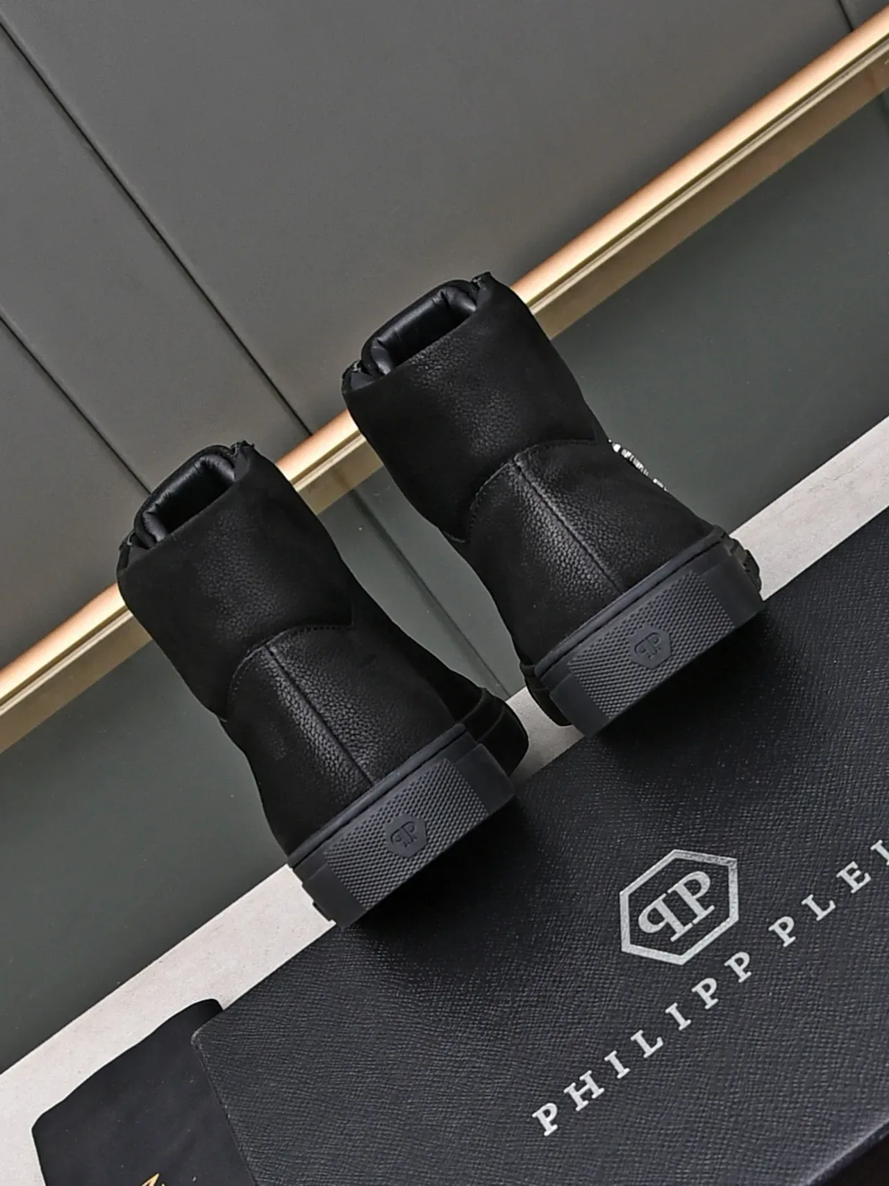 Philipp Plein High-Top Embroidered Logo Black Lifestyle Sneaker 3