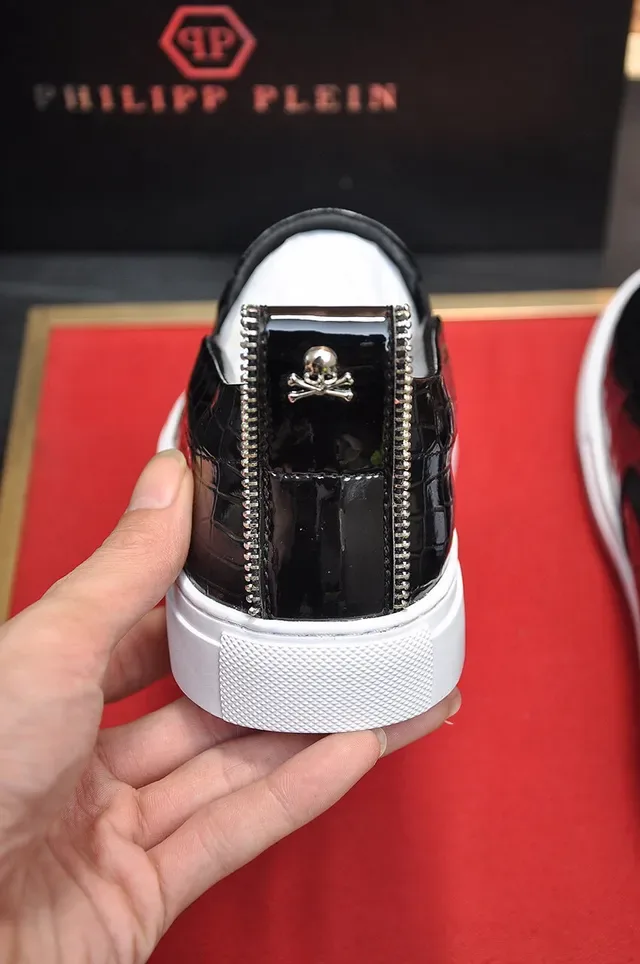 Philipp Plein স্লিপ-অন ক্রোক-এমবসড কালো ও সাদা লাইফস্টাইল স্নিকার 2