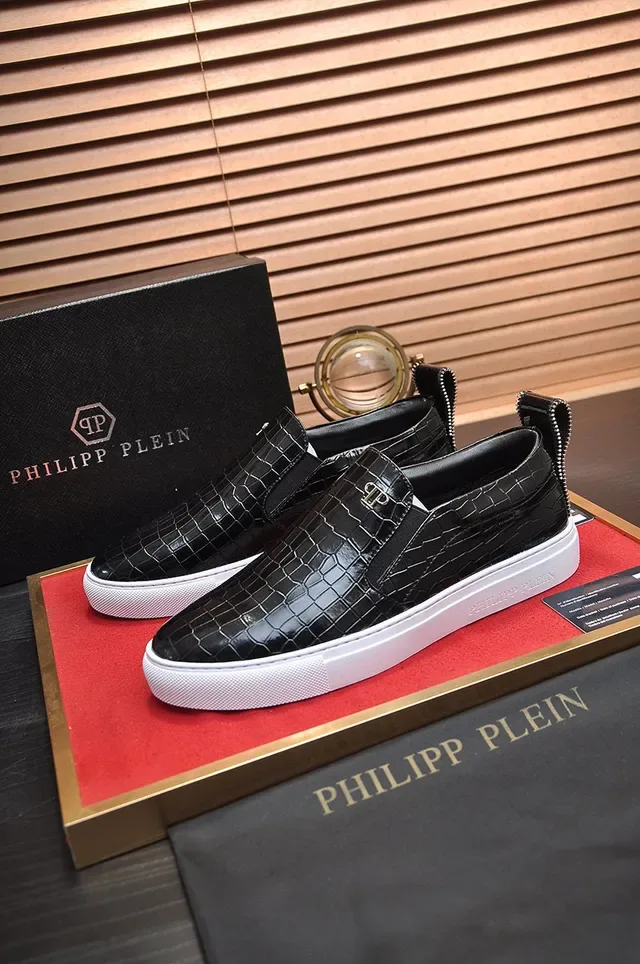 Philipp Plein স্লিপ-অন ক্রোক-এমবসড কালো ও সাদা লাইফস্টাইল স্নিকার 7