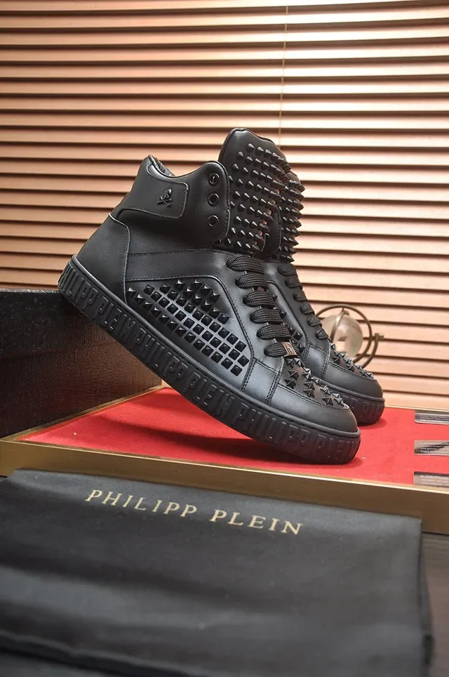 Philipp Plein स्टड एम्बेलिश्ड हाई टॉप काला लाइफस्टाइल स्नीकर 4