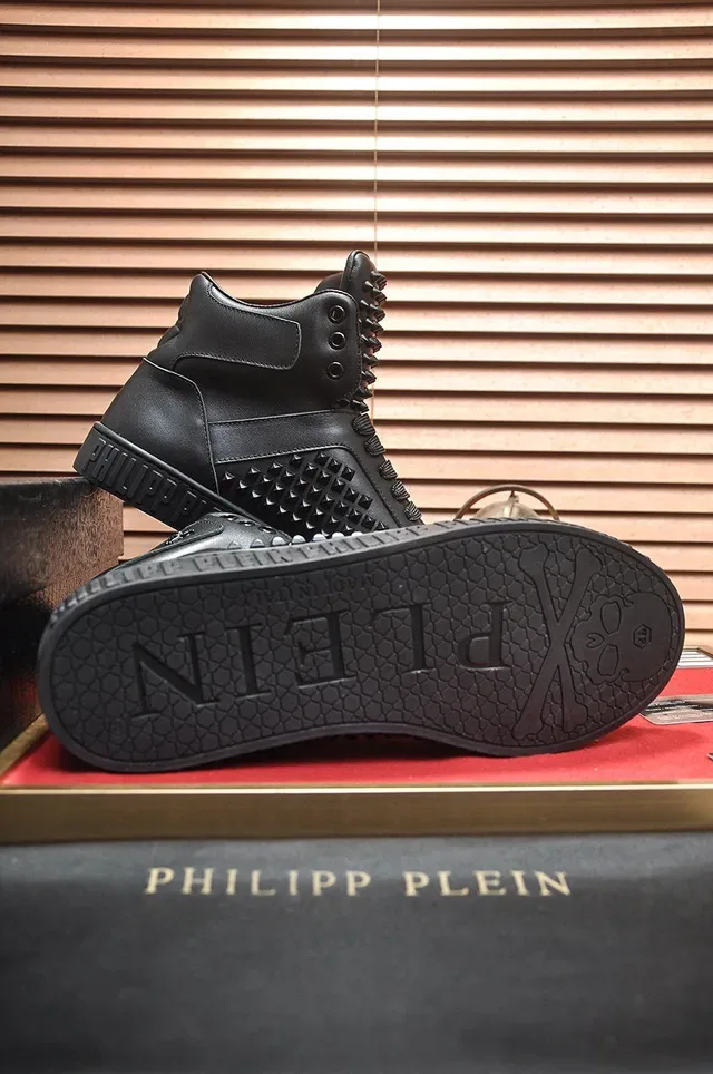 Philipp Plein स्टड एम्बेलिश्ड हाई टॉप काला लाइफस्टाइल स्नीकर 7