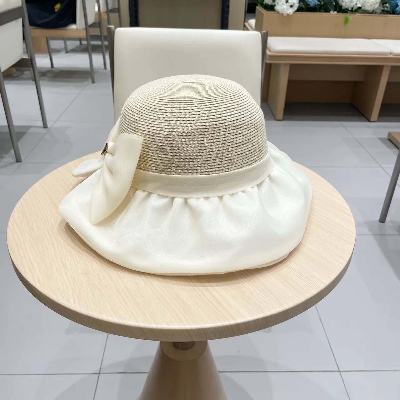 Prada Beige White Woven Straw Crown Wide Floppy Brim Fedora 9