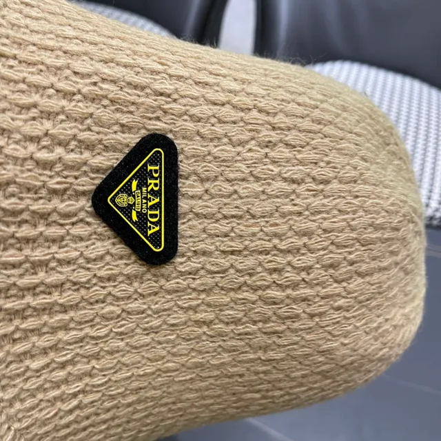 Prada Beige Sombrero Bucket Tejido 10