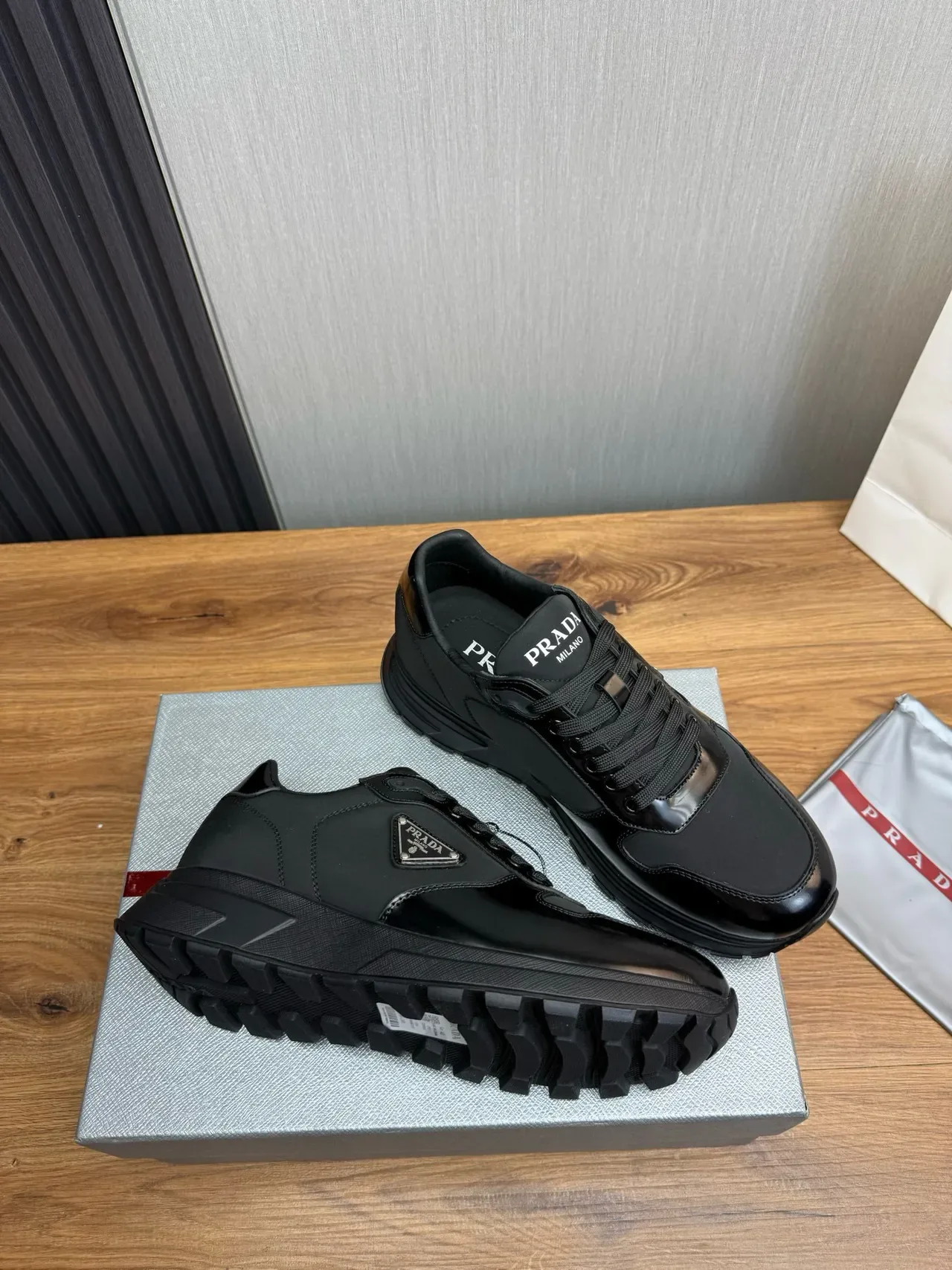 Prada Black Glossy Patent Toe Cap Matte Leather Side Panels Lifestyle Sneakers 6