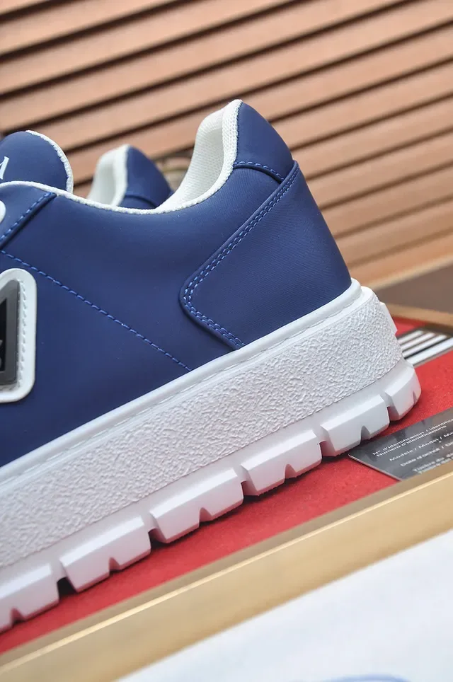 Prada Cloudbust sneakers lifestyle bleu et blanc 9