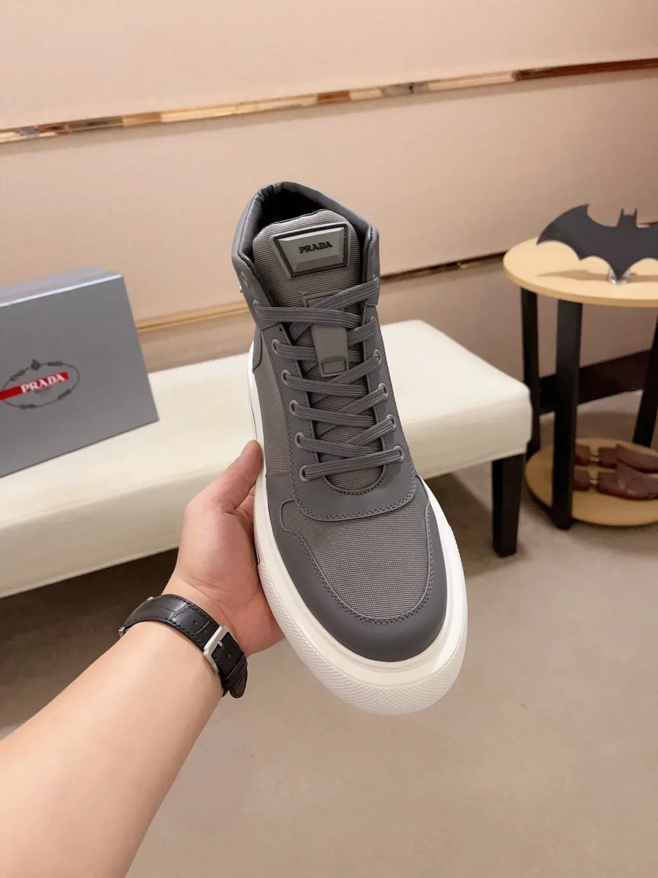 Prada Cloudbust 灰色皮革-纺织平台生活方式运动鞋 7