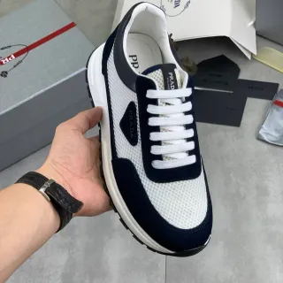 Prada Cloudbust chaussures lifestyle navy et blanc