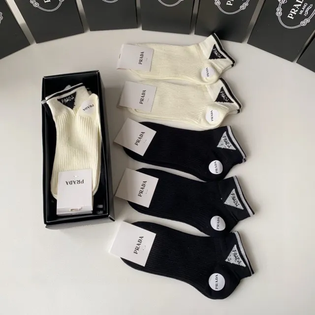 Prada Logo-Ankle Black White Ribbed Knit Triangular Patch Socks 6
