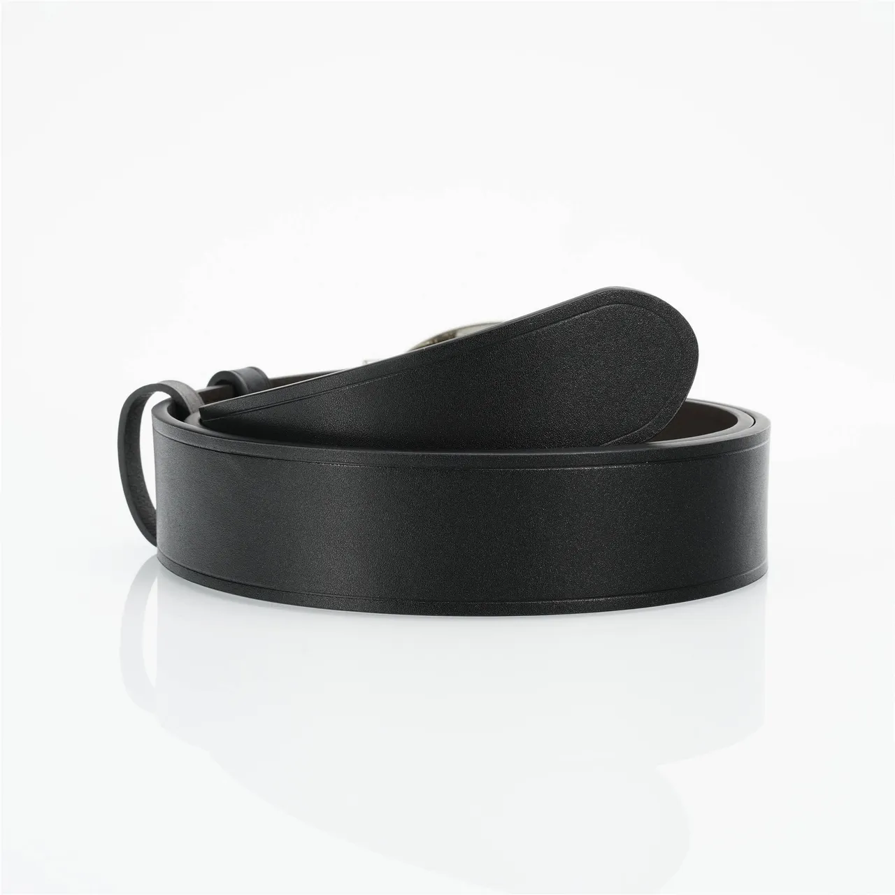 Prada Boucle Ovale Ceinture en Cuir Noir 3