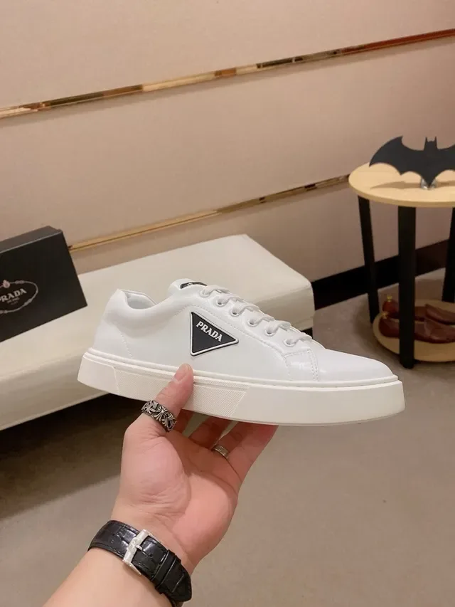 Prada White Black Low-Top Smooth Leather Upper Lifestyle Sneakers 4