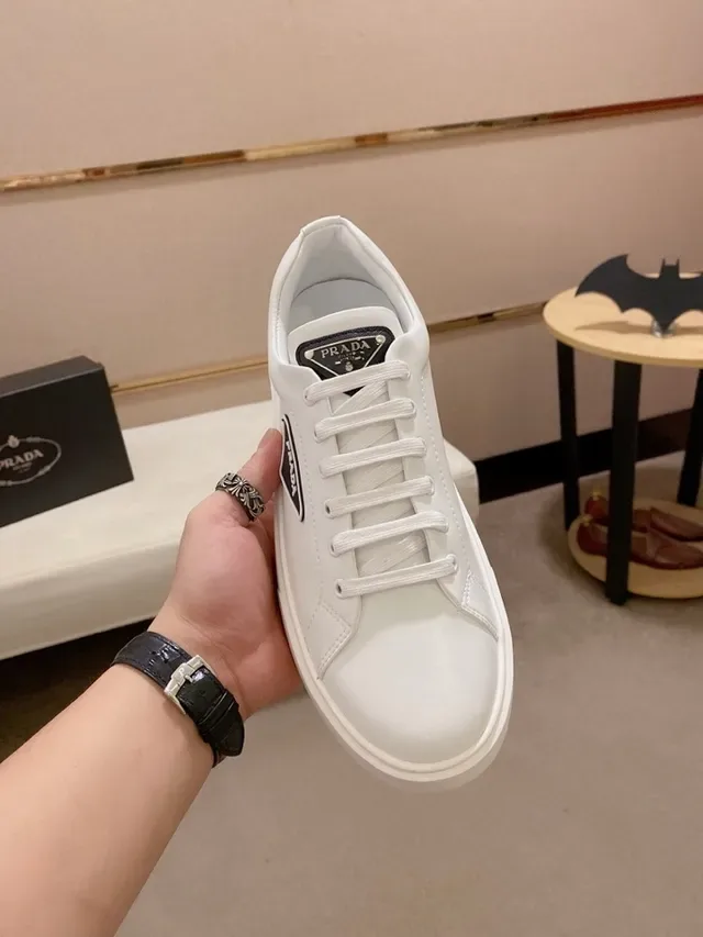 Prada White Black Low-Top Smooth Leather Upper Lifestyle Sneakers 5