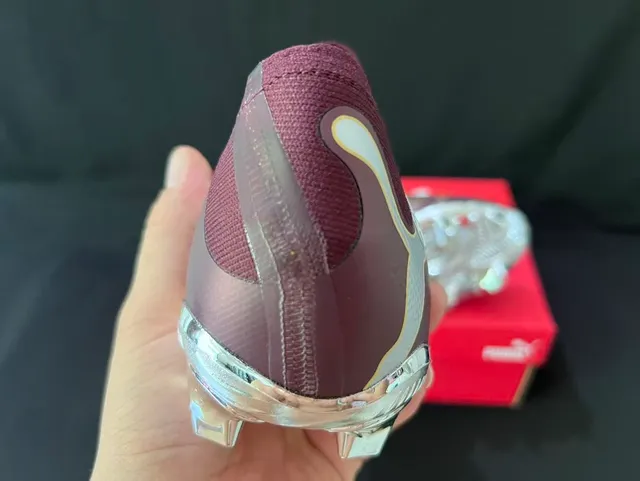 Puma Future Z Chaussures de football burdeos flammes métalliques pour terrain ferme 3