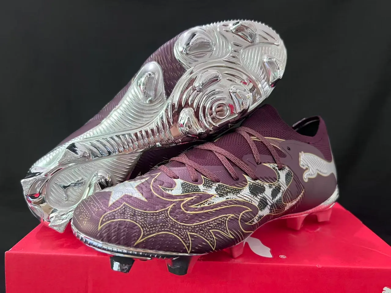 Puma Future Z Chaussures de football burdeos flammes métalliques pour terrain ferme 8