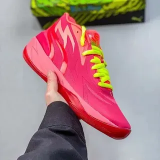 Puma Ramelo Bauer Personal Second Generation উজ্জ্বল গোলাপি এবং নিওন সবুজ বাস্কেটবল জুতো