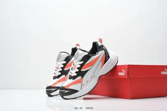 Puma Blanc Rose Épais Midsole En Couches Synthétiques Superpositions Lifestyle Sneakers 24