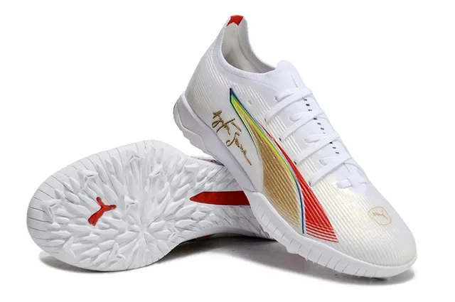 Puma White Red Low-Profile Knit Upper Iridescent Rainbow Stripe Indoor Soccer Shoes 4