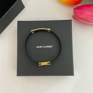 Saint Laurent काला गोल्ड रबड़ जैसे बैंड H-Bar क्लास्प ब्रेसलेट