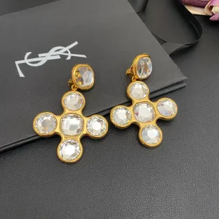 Saint Laurent Crystal Cross Cluster Gold-Tone ईयरिंग्स