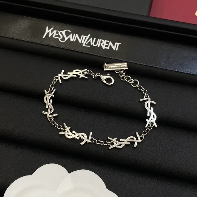Saint Laurent Monogram Link सोने और चांदी के कंगन 4